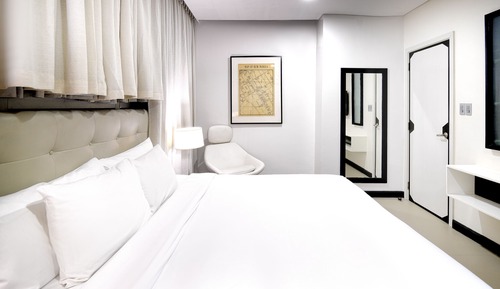 Habitación (Nostalgic Suite)