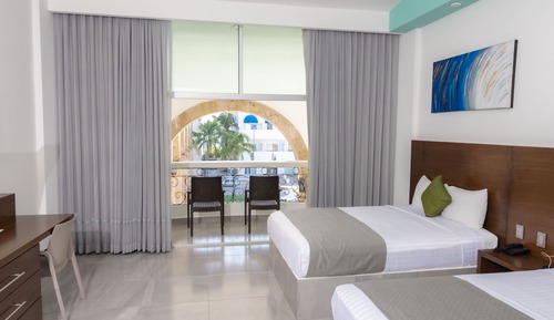 Habitación cuádruple estándar