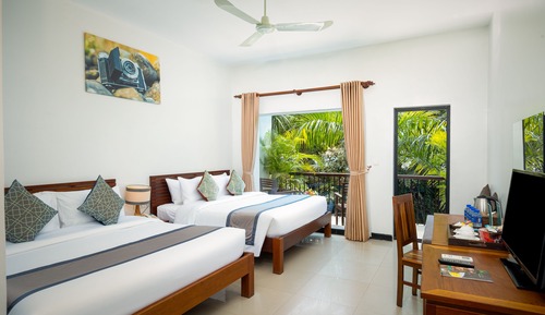 Double Twin Room, Pool View