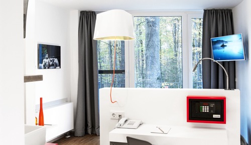 Habitación individual Confort, balcón, vistas al jardín