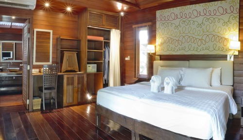 Habitación Deluxe (Partial Sea View)