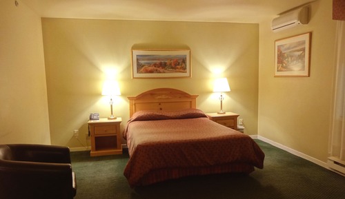 Habitación económica, 1 cama de matrimonio