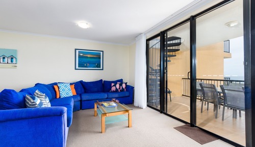 2 Bedroom Roof Top Apartment - 3N Minimun