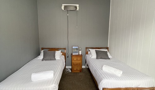 Habitación cuádruple familiar, varias camas, no fumadores, frigorífico y microondas