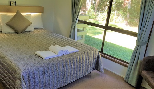 Suite estándar, 2 habitaciones, no fumadores, cocina (Broken River Lodge B)