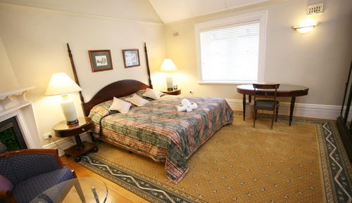 Habitación estándar, 1 cama de matrimonio grande, baño compartido