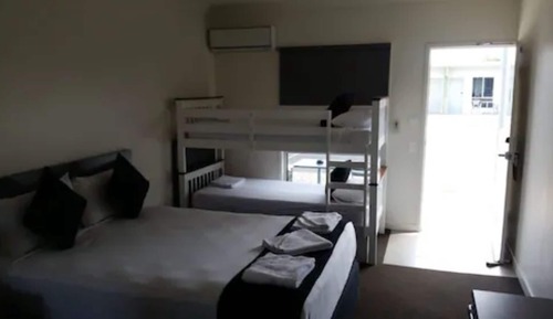 Habitación familiar, varias camas