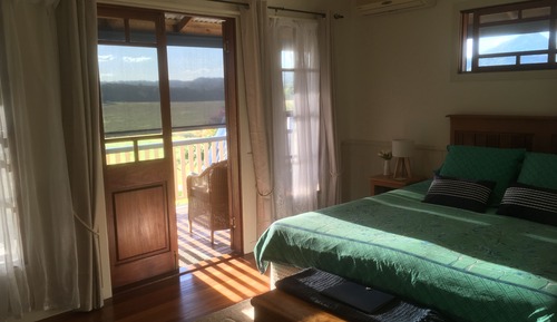 Habitación estándar, no fumadores, balcón (1 Night Getaway)