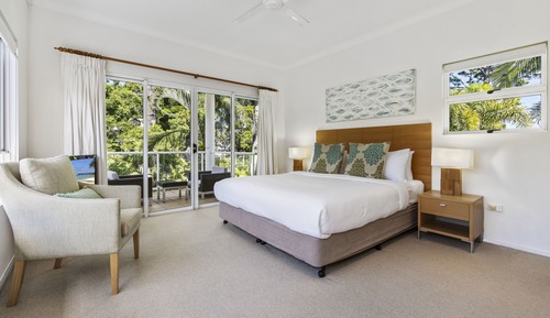 1 Bedroom Deluxe Apartment, Garden View