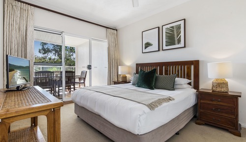 1 Bedroom Standard, Garden View