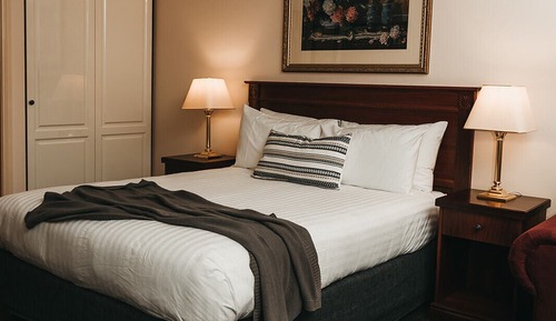 Habitación estándar doble, 1 cama de matrimonio, no fumadores, cocina básica