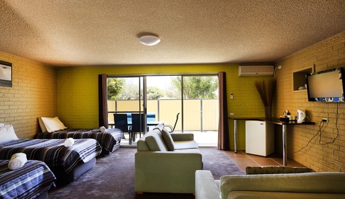 Habitación familiar, no fumadores, balcón (Family room)
