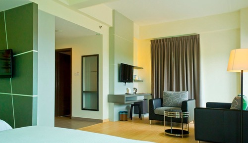 Suite familiar