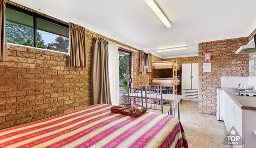 Suite estándar, 1 habitación, no fumadores, cocina básica (s/c villa 1 queen and 3 bunks)
