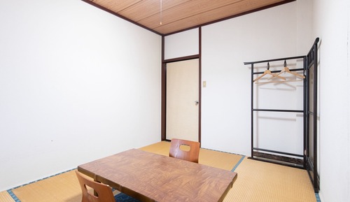 Habitación tradicional con 2 camas individuales, no fumadores, baño compartido (Japanese)