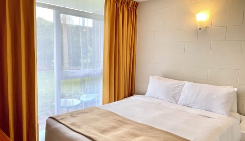 Suite, 1 habitación, cocina, vistas al jardín