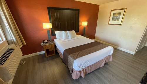 Habitación individual económica, 1 cama de matrimonio