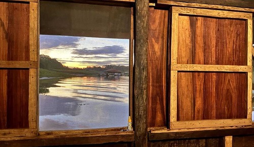 Suite, balcón, vistas al lago (Flotante)