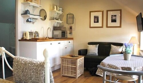 Habitación doble, baño privado (Upper Cottage)