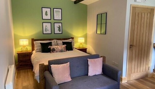 Estudio ejecutivo, baño privado, vistas al jardín (Garden Room)
