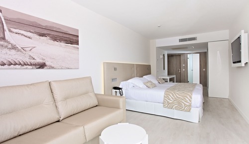Habitación doble, balcón, vistas al mar