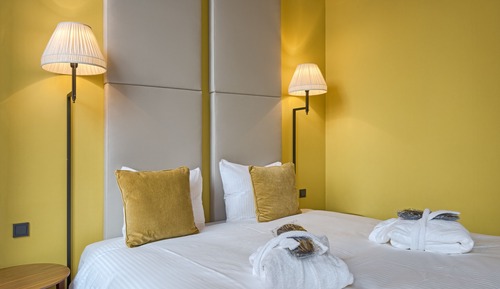 Grand DeLuxe Room