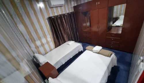 Apartamento familiar, 3 habitaciones, baño privado