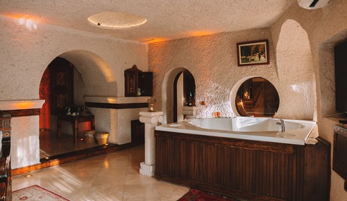 BYZANTINE KING SUITE with TURKISH HAMAM