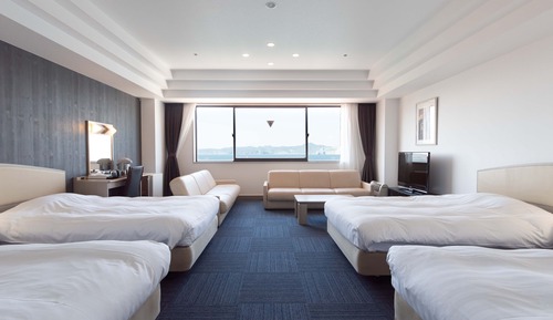 Habitación cuádruple (Minato Hotel)