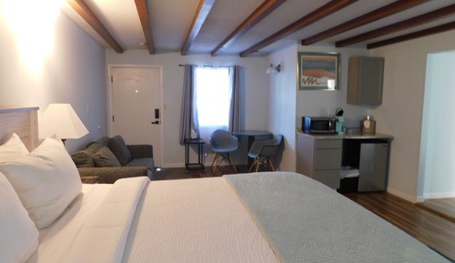 Suite estudio familiar, no fumadores, vistas a la montaña