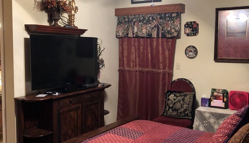 Suite Confort, 1 cama de matrimonio grande, bañera de hidromasaje
