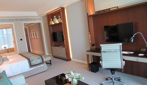 Habitación familiar, 1 cama de matrimonio grande, vistas a la ciudad (Luxury)