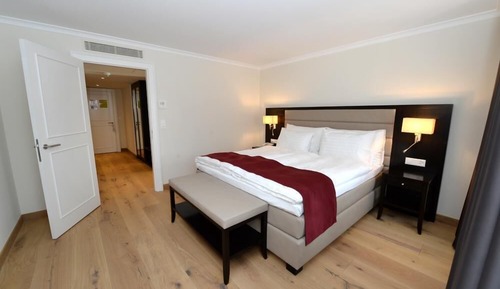 Suite, balcón