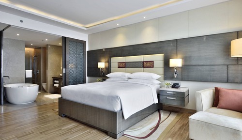 Habitación ejecutiva, 1 cama de matrimonio grande, balcón