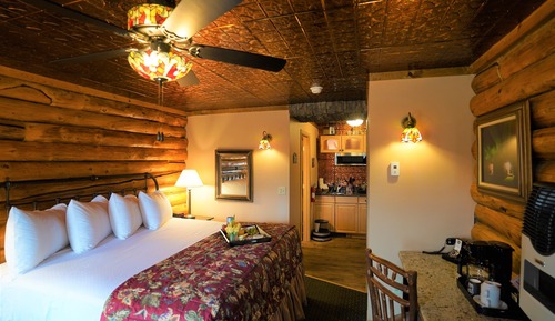 Log Cabin Suite