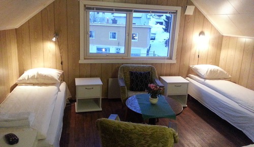 Habitación con 2 camas individuales