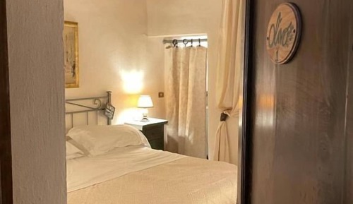 Habitación económica doble, 1 cama doble, baño privado