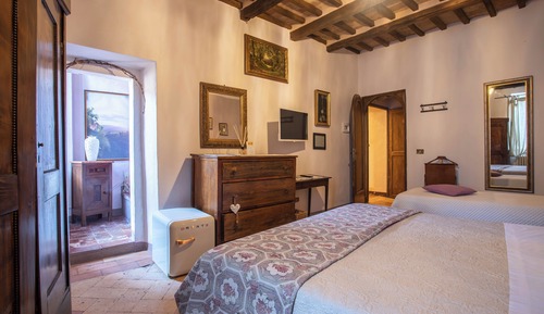 Casa clásica, 4 habitaciones, no fumadores, baño privado