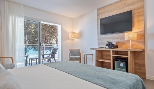 Superior Room (3 adultos)