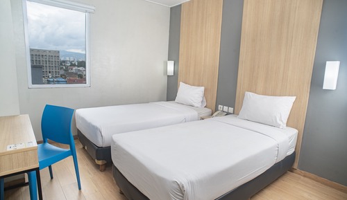 Habitación superior con 2 camas individuales