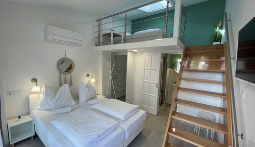 Habitación triple estándar, vistas a la ciudad