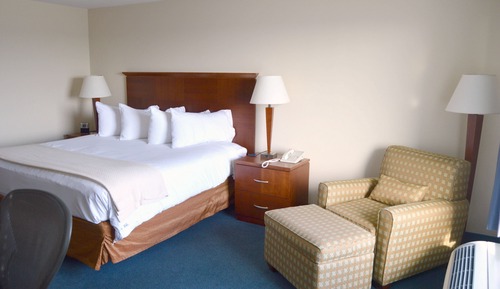 Habitación estándar, 1 cama de matrimonio grande, no fumadores, vistas parciales al mar