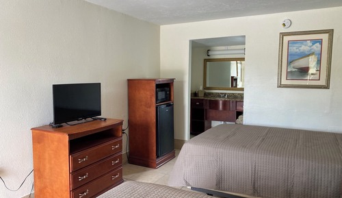 Standard Double Room, 2 Double Beds, Non Smoking