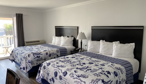 Habitación Deluxe, 2 camas de matrimonio, vistas al mar