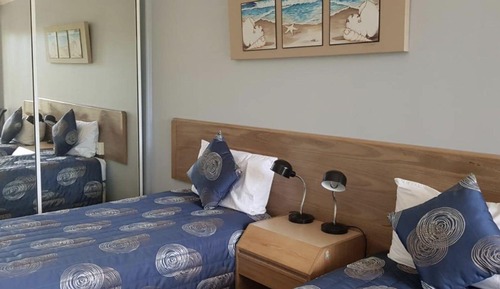 Habitación estándar con 2 camas individuales, no fumadores, balcón