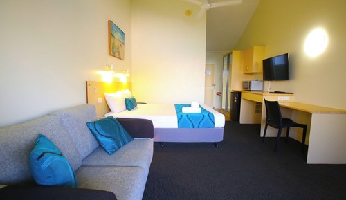 Habitación estándar, no fumadores, balcón (Motel Unit)