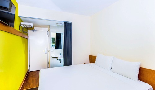 Habitación estándar, 1 cama de matrimonio grande