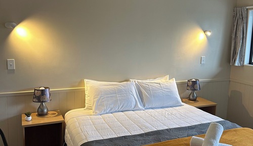 Habitación, 1 cama de matrimonio grande, baño privado