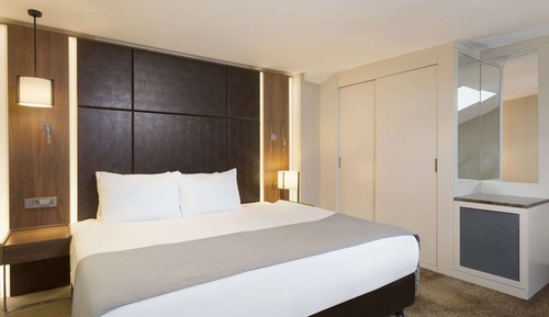 Suite, varias camas, fumadores