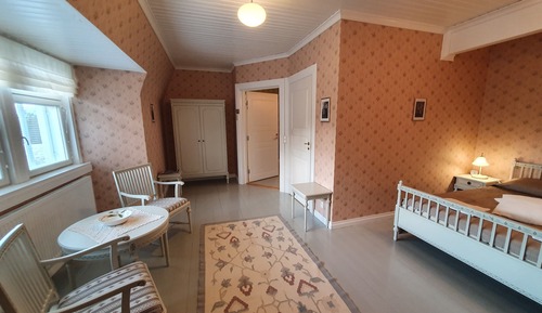 Main building double room 1